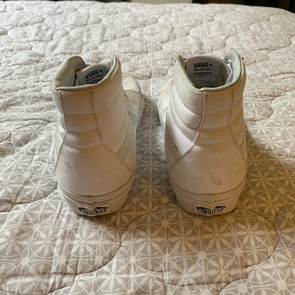Vans - Picture 4 of 6